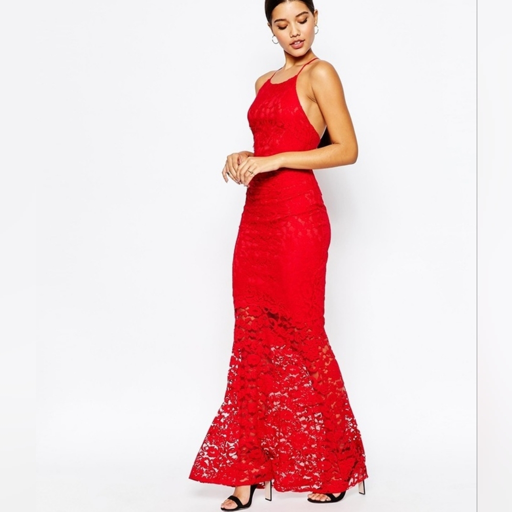 Elegant Red Lace Evening Gown